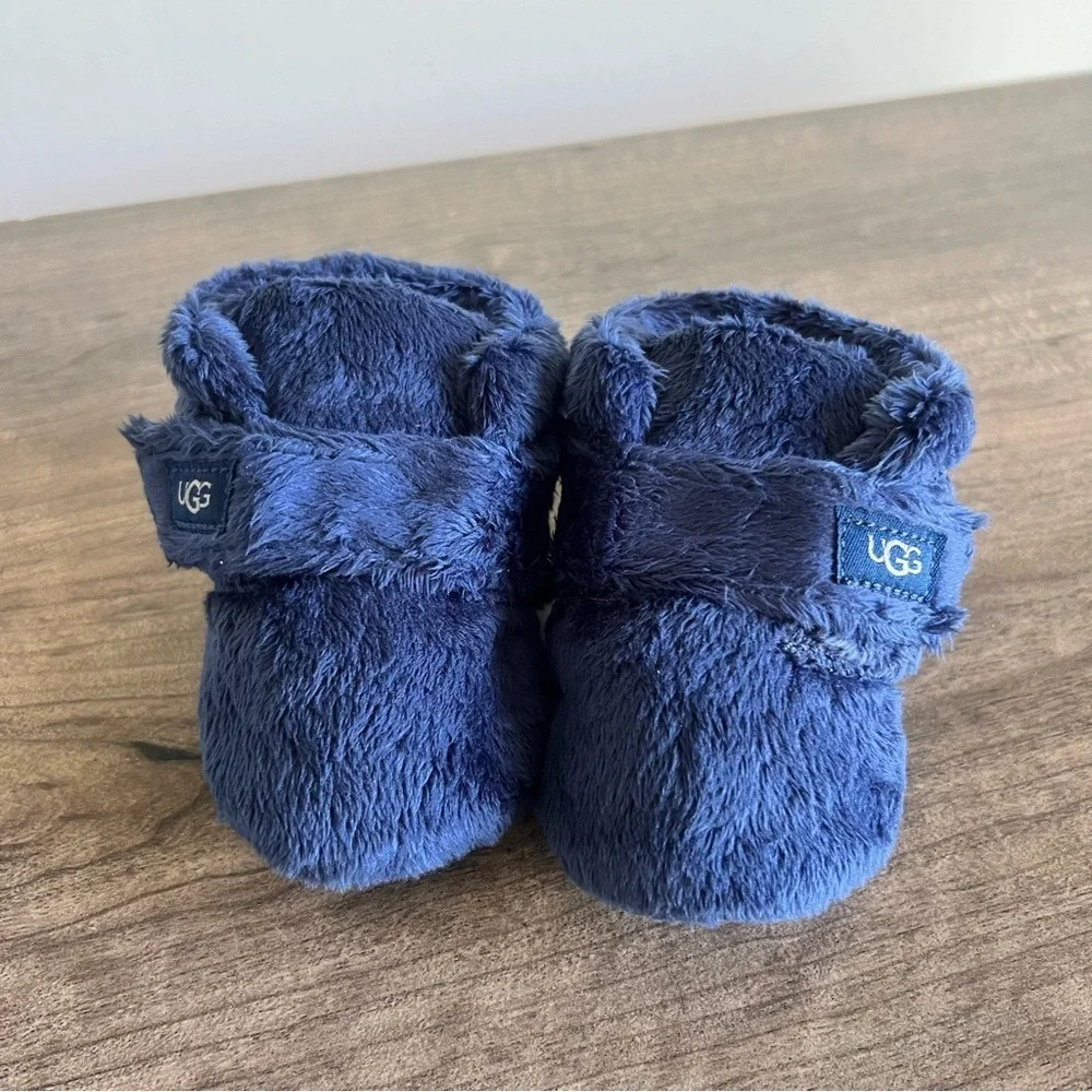 UGG Bixbee Baby Navy Booties Size 6-12 Months SKU#241201